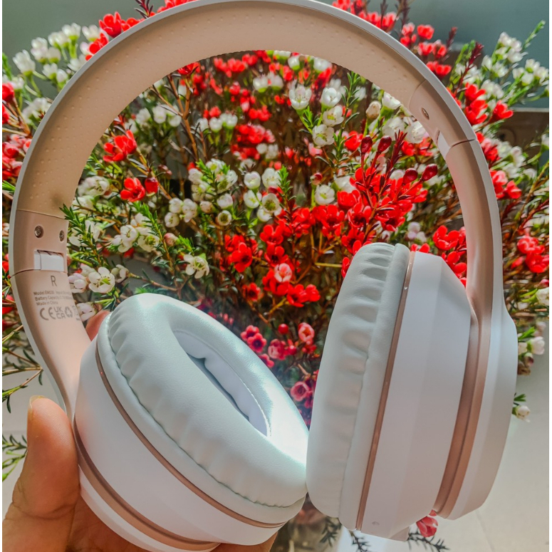 Tai nghe Headphone bluetooth chụp tai Devia kintone V2 có micro nghe nhạc liên tục 18h hàng chính hãng Bảo Hành 1 năm