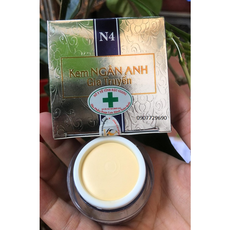 8g KEM Ngân Anh DƯỠNG TRẮNG DA TÁI TẠO 3 IN 1