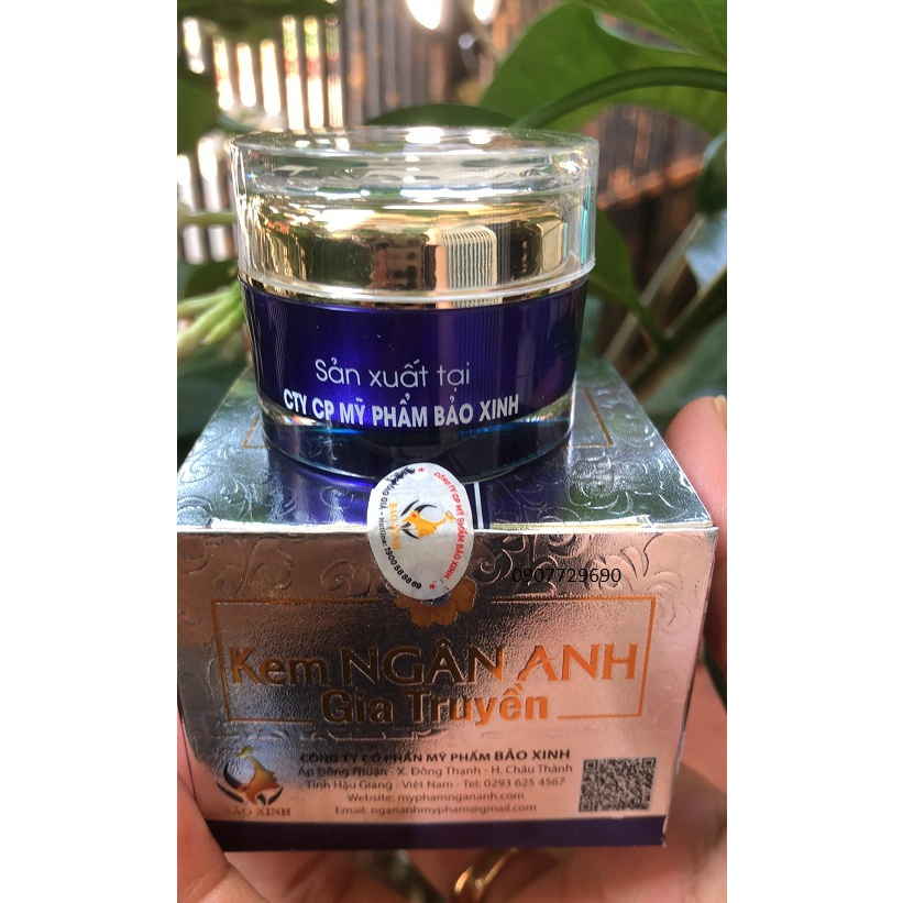 8g KEM Ngân Anh DƯỠNG TRẮNG DA TÁI TẠO 3 IN 1