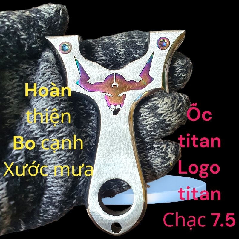 ná cao su quỷ vương bo cạnh logo ốc full titan+ dây hãng+lục giác