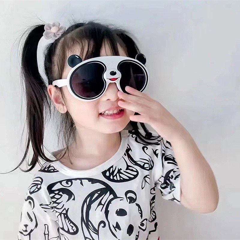 Kính Râm Gấu Trúc Mắt Đen Cho Bé Siêu Cute Mới
