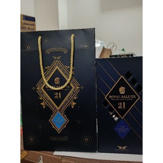 Vỏ hộp chivas 21