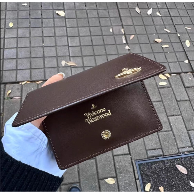 Ví viviennewestwood đựng card