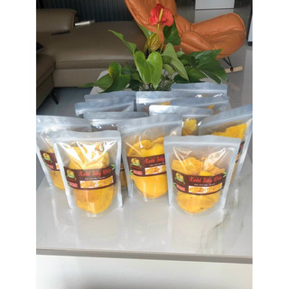 Xoài sấy dẻo vị muối ớt- đặc sản khánh hoà