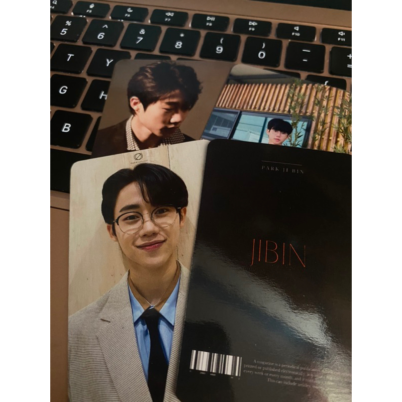 Set card bo góc Park Jibin