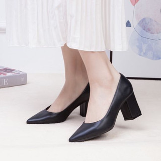 Giày Cao Gót 8cm Đế Vuông Mũi Nhọn Basic P159
