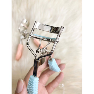 Bấm mi Beiting Na Eyelash Curler cán gai