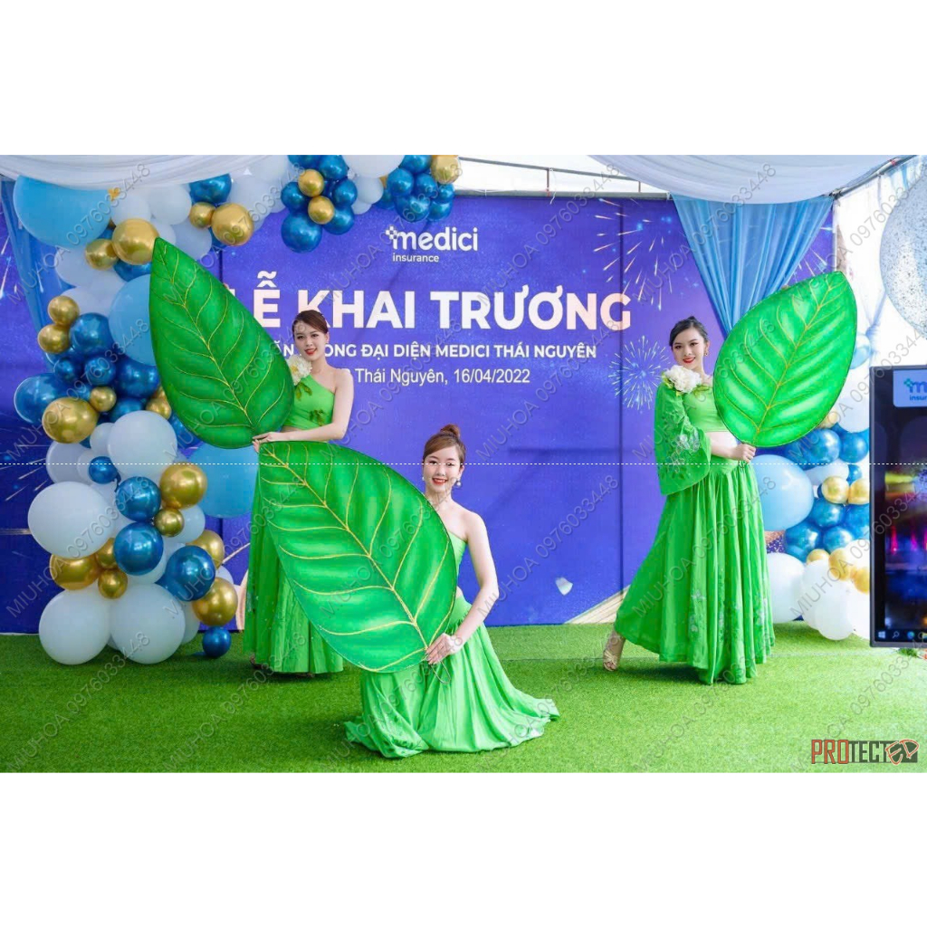 Lá múa văn nghệ biểu diễn nan sắt siêu bền phun kim tuyến bắt ánh sáng sân khấu