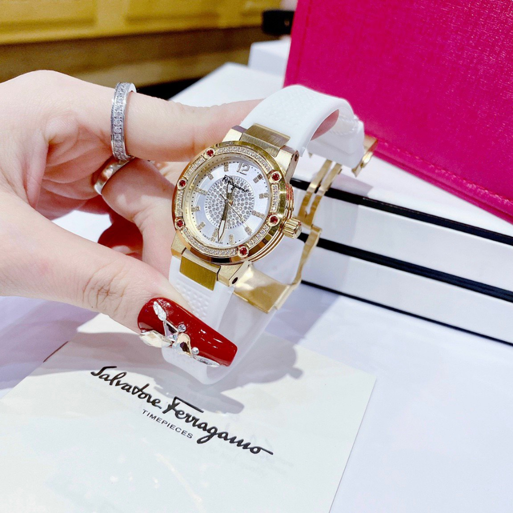 Đông Hồ Nữ Salvatore Ferragamo,Size:34mm Full Box Hãng,Chuẩn Form Hu.blot Siêu Sang Trọng