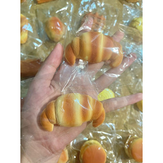 Squishy Bánh Nướng
