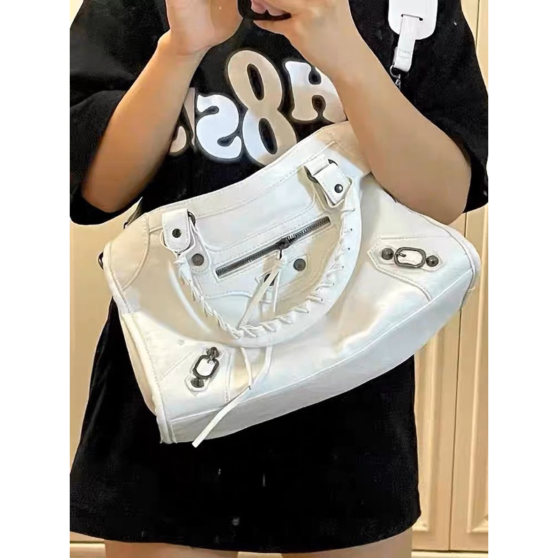 Túi xách quai chéo da nhăn to