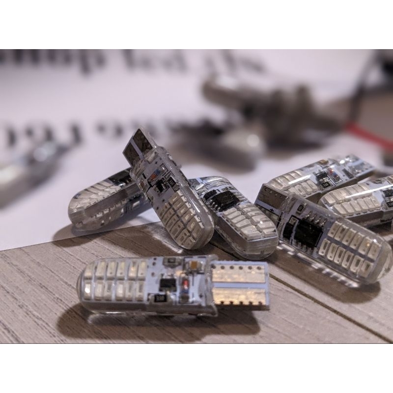 1 bóng đèn t10 led t10 sáng liên tục & nháy F1 sáng gắn demi xi nhan xe máy ô tô