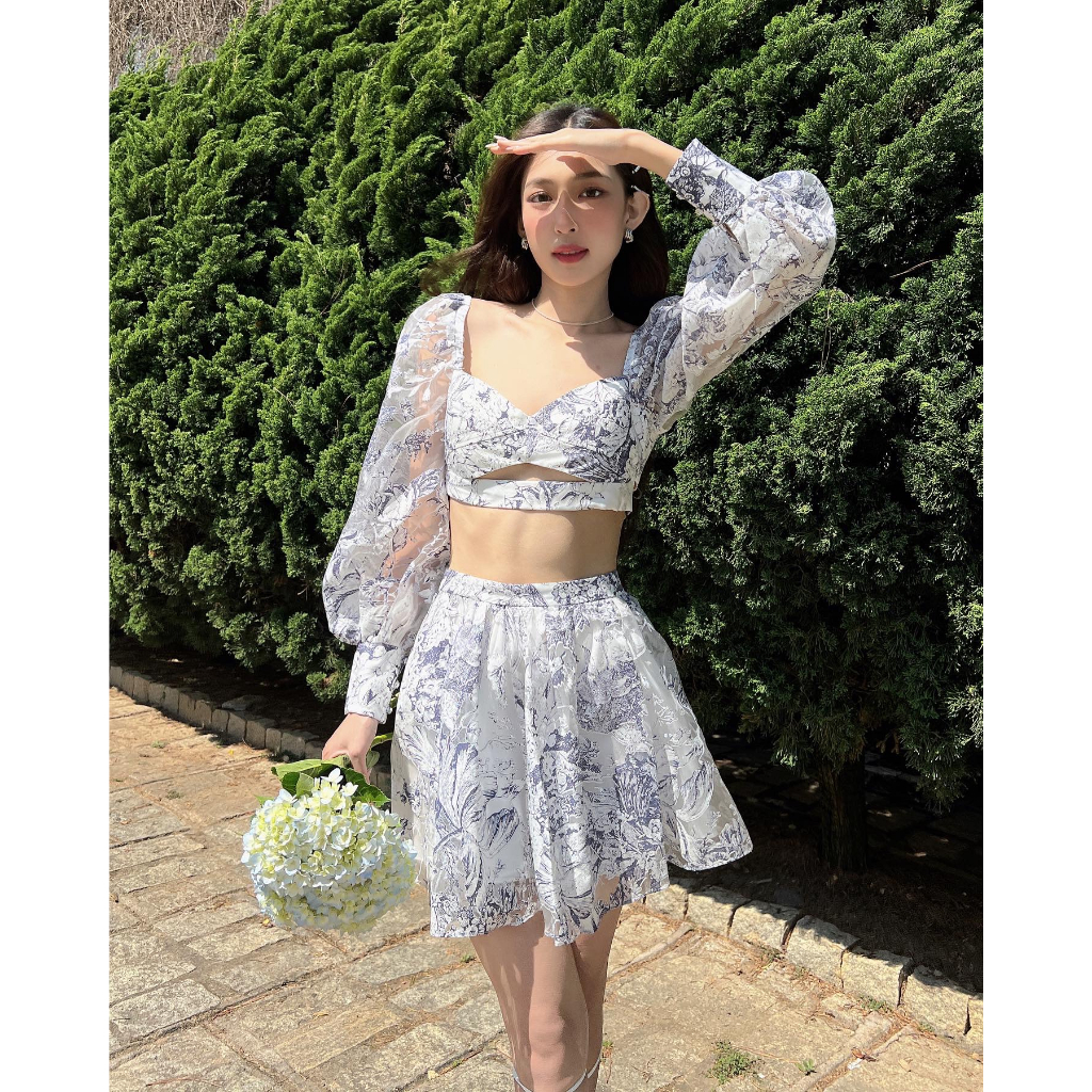 Set cúp ngực voan hoa hồng chân váy rời