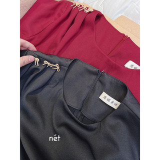 Váy xếp dúm vai đính nơ đá