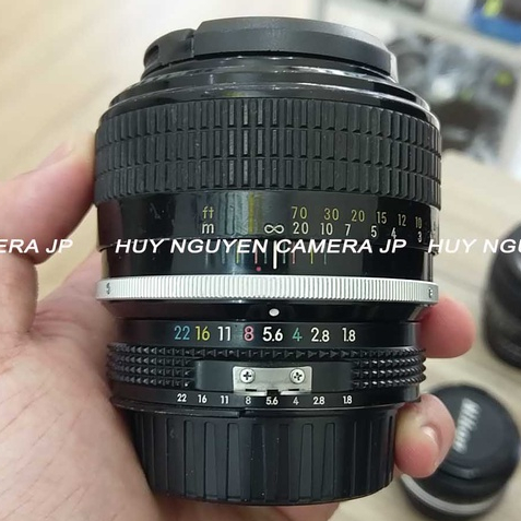 ỐNG KÍNH Nikon 85 F1.8 đời K AI'D ( gắn trực tiếp lên máy Nikon DSLR xài tốt )