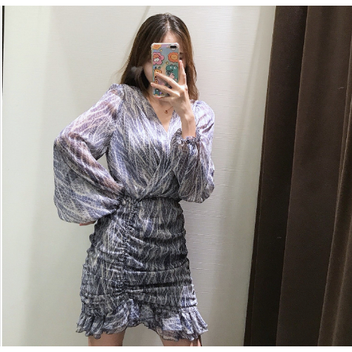 Váy hoạ tiết dài tay Za-ra xuất dư
