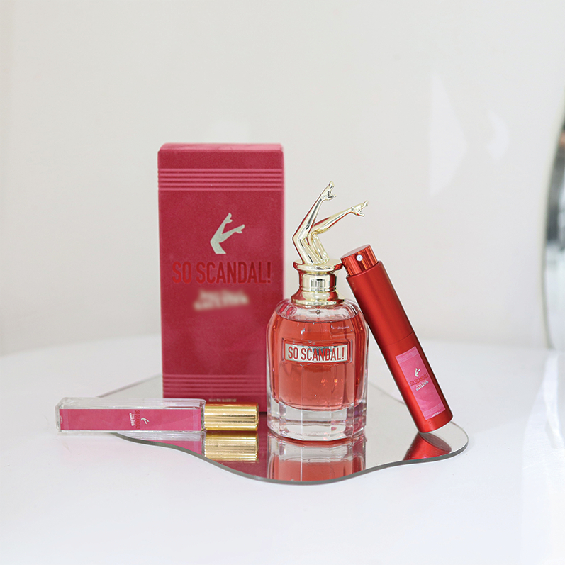 Nước Hoa So Scandal