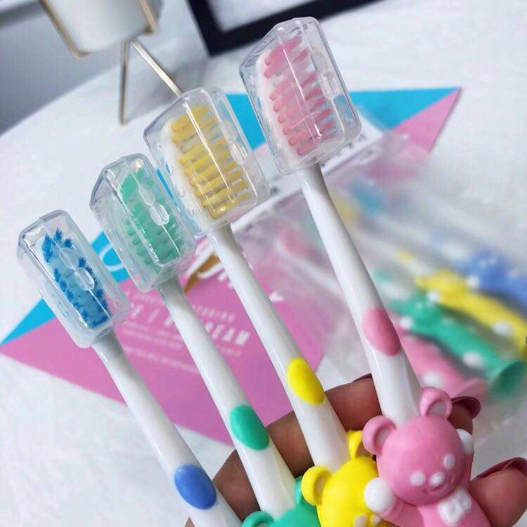 Set 4 bàn chải đánh răng trẻ em