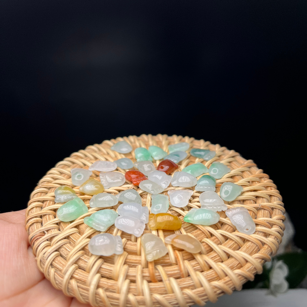 Charm Ngọc Cẩm Thach Hình Chân Phật