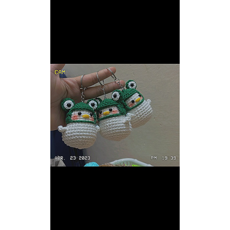 Móc khóa vịt đội mũ ếch cute handmade