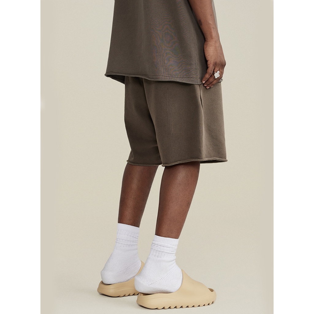 Quần Sweatshort Unisex Phong Cách Kanye West | BE Border Cut Cotton Short | 3T Streetwear