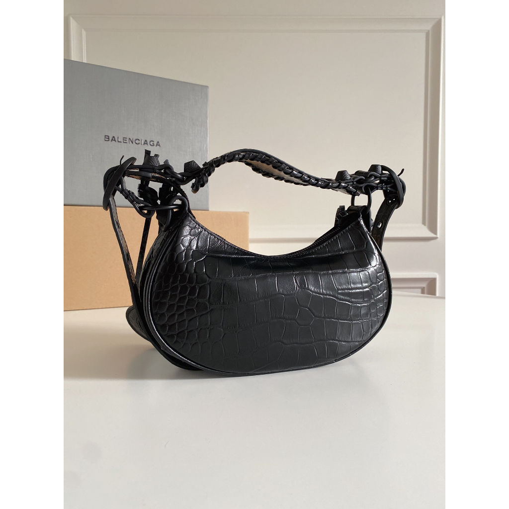 Túi xách Balenciaga Le Cagole black da vân tag cùng màu túi size 26x16x10cm