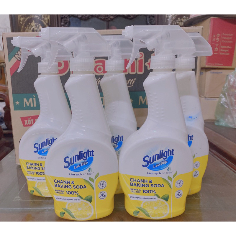 Nước Lau Bếp Sunlight dạng chai xịt 500ml