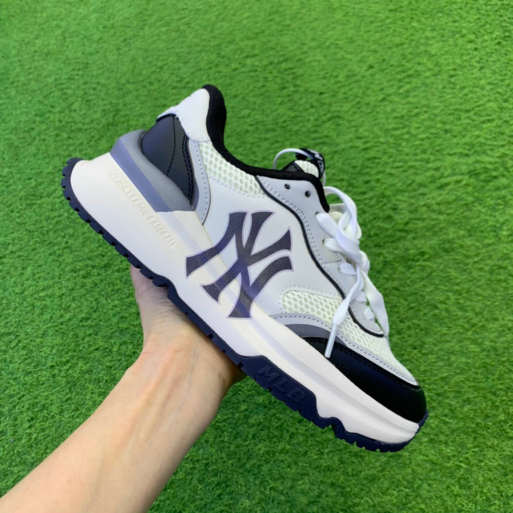 Giày MLB Chunky Runner New York Yankees Black, Sneaker MLB Liner Mid màu trắng NY đen, Giày MLB cổ thấp/Q nam nữ full pk | BigBuy360 - bigbuy360.vn
