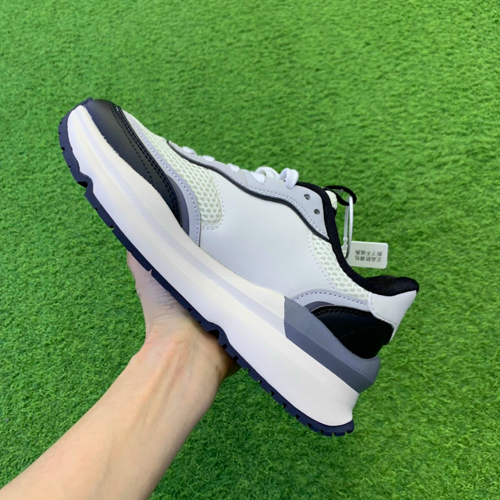 Giày MLB Chunky Runner New York Yankees Black, Sneaker MLB Liner Mid màu trắng NY đen, Giày MLB cổ thấp/Q nam nữ full pk | BigBuy360 - bigbuy360.vn