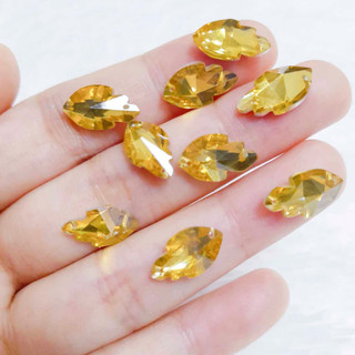 Hạt đá hình lá 3d acrylic kết áo dài váy đầm sang trọng size 1.4cm