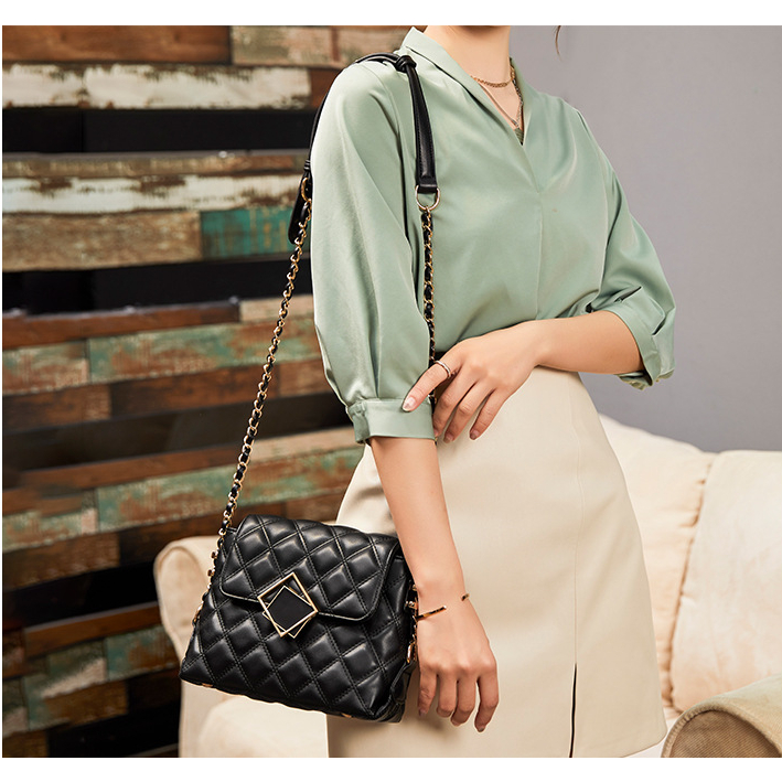 Túi xách nữ đeo chéo đa năng đựng nhiều đồ phong cách Hàn Quốc chất da lì siêu bền Capucha T307