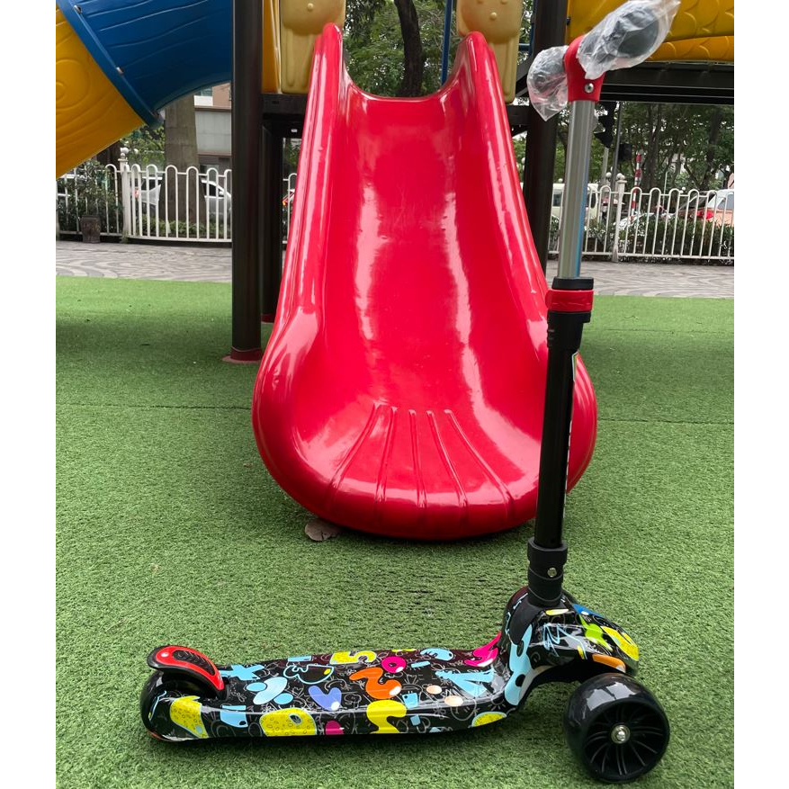 Xe trượt scooter hiệu Be1 chính hãng cho bé từ 2-10 tuổi bánh xe phát sáng