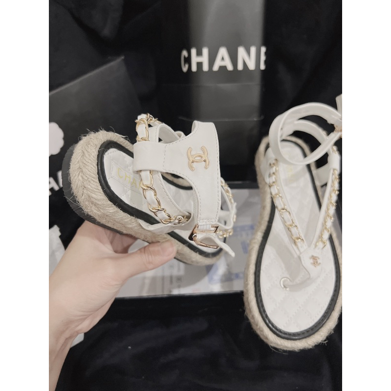 Sandal phối xích Cnk hien ho-hàng QC fullbox - sẵn hàng kèm video thật có đến sz 39