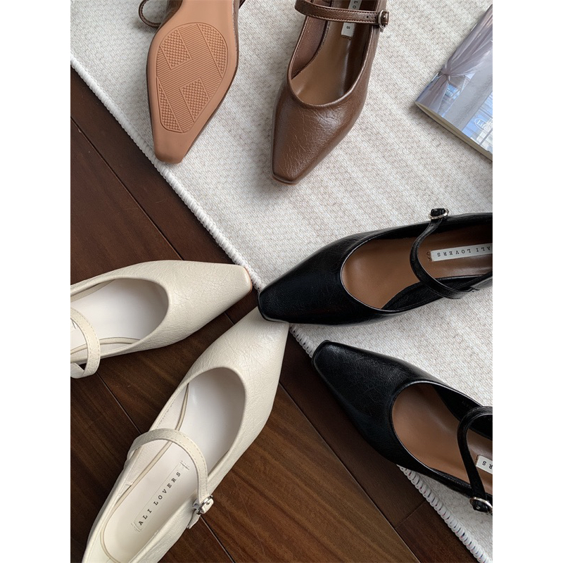 Giày bệt mũi nhọn da bóng sần AL quai ngang mùa Xuân 2023
