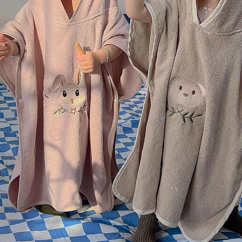 Khăn Choàng Tắm Có Mũ Thêu Gấu, Thỏ Phong Cách Hàn Quốc Cho Bé Đi Biển Đi Bơi