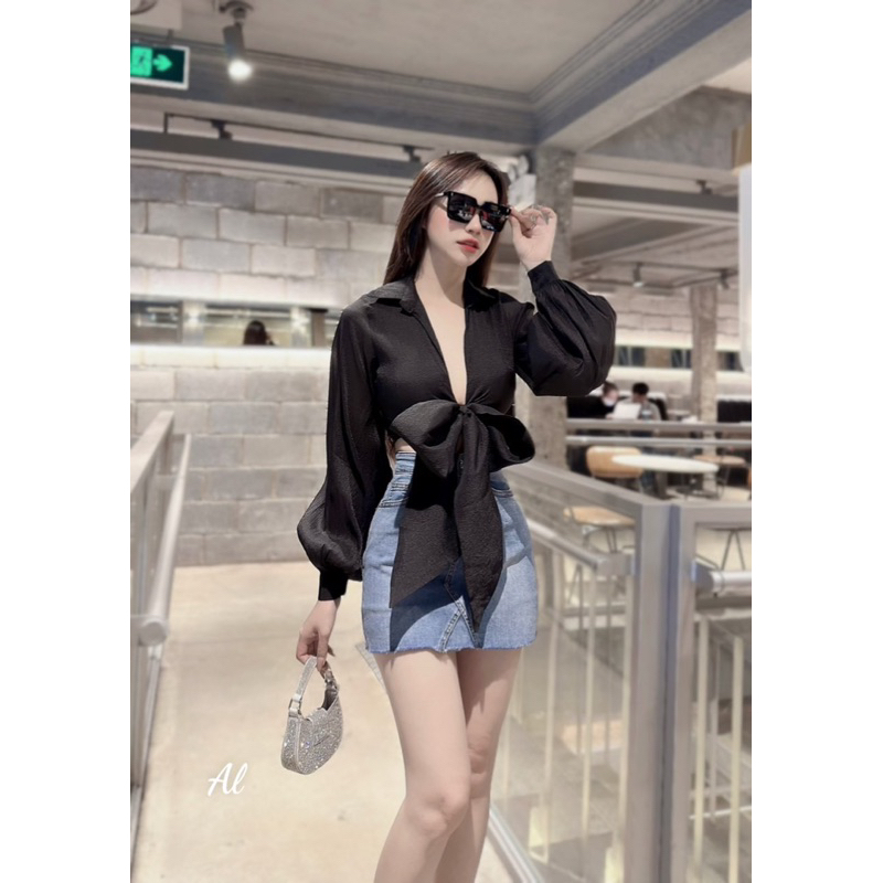 Siêu phẩm áo sơ mi thắt nơ