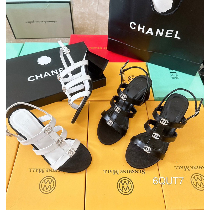 Sandal Gót Vuông 3 Dây Khoá Sang Đẹp