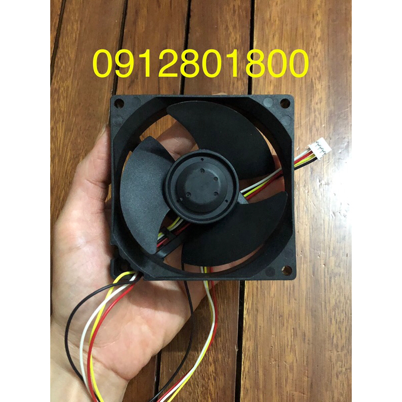 Quạt tủ lạnh DC 12V 4 dây (hình vuông 9x9cm)