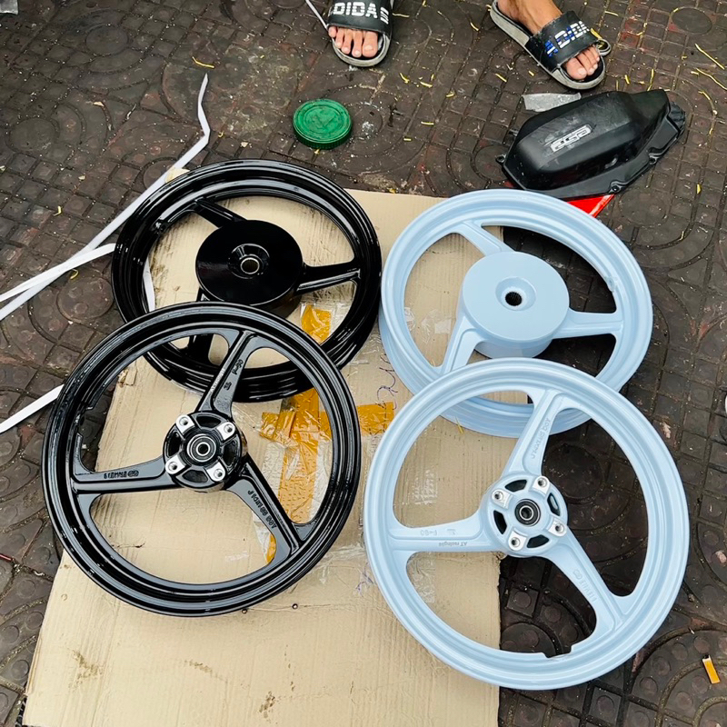 Mâm 3 Cây Vario click AT 1.85 2.15