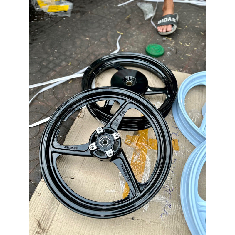 Mâm 3 Cây Vario click AT 1.85 2.15