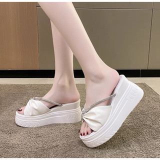 DÉP XUỒNG NƠ THẮT XOÀN