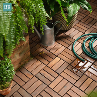 Vỉ gỗ nhựa lát sàn ngoài trời ECOHUB phù hợp lát ban công, sân vườn kích thước 30x30x2cm
