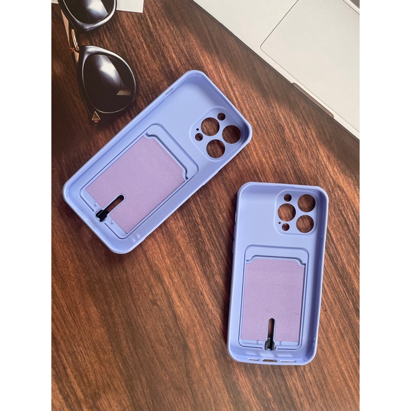 Ốp iphone tím ngăn đựng thẻ. Bảo vệ camera