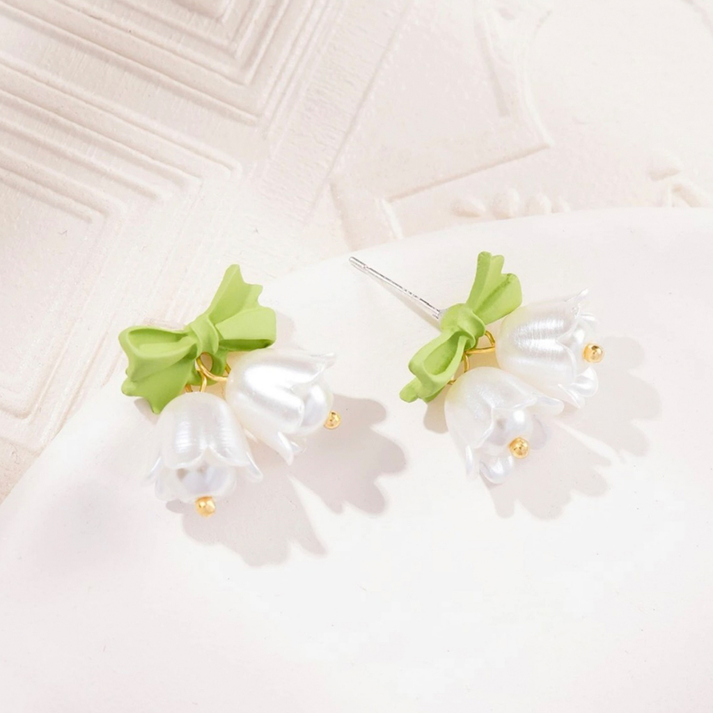 Bông Tai Pha Lê Hoa Huệ Tây S925 Phong Cách Tươi Mát Ngọt Ngào