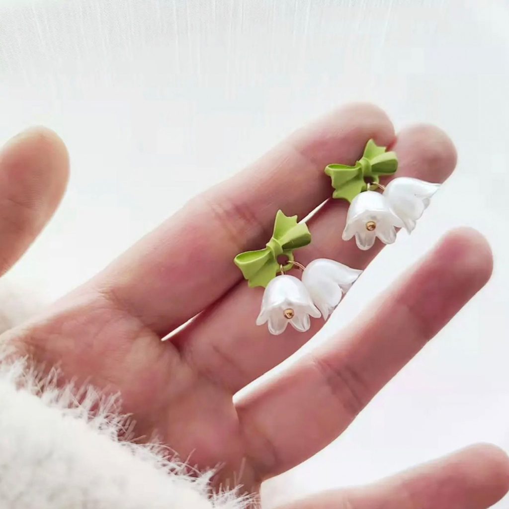 Bông Tai Pha Lê Hoa Huệ Tây S925 Phong Cách Tươi Mát Ngọt Ngào