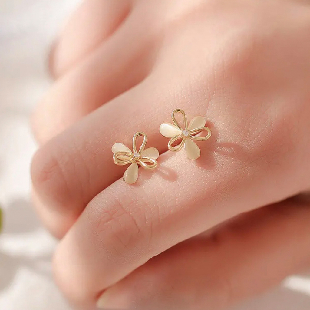 Bông Tai Cỏ Ba Lá Opal S925 Thiết Kế Tinh Tế Và Thời Trang Mang Ý Nghĩa May Mắn