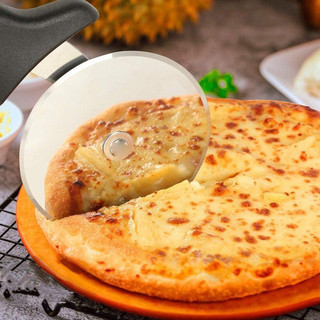 Dao inox cắt bánh pizza (1.85)