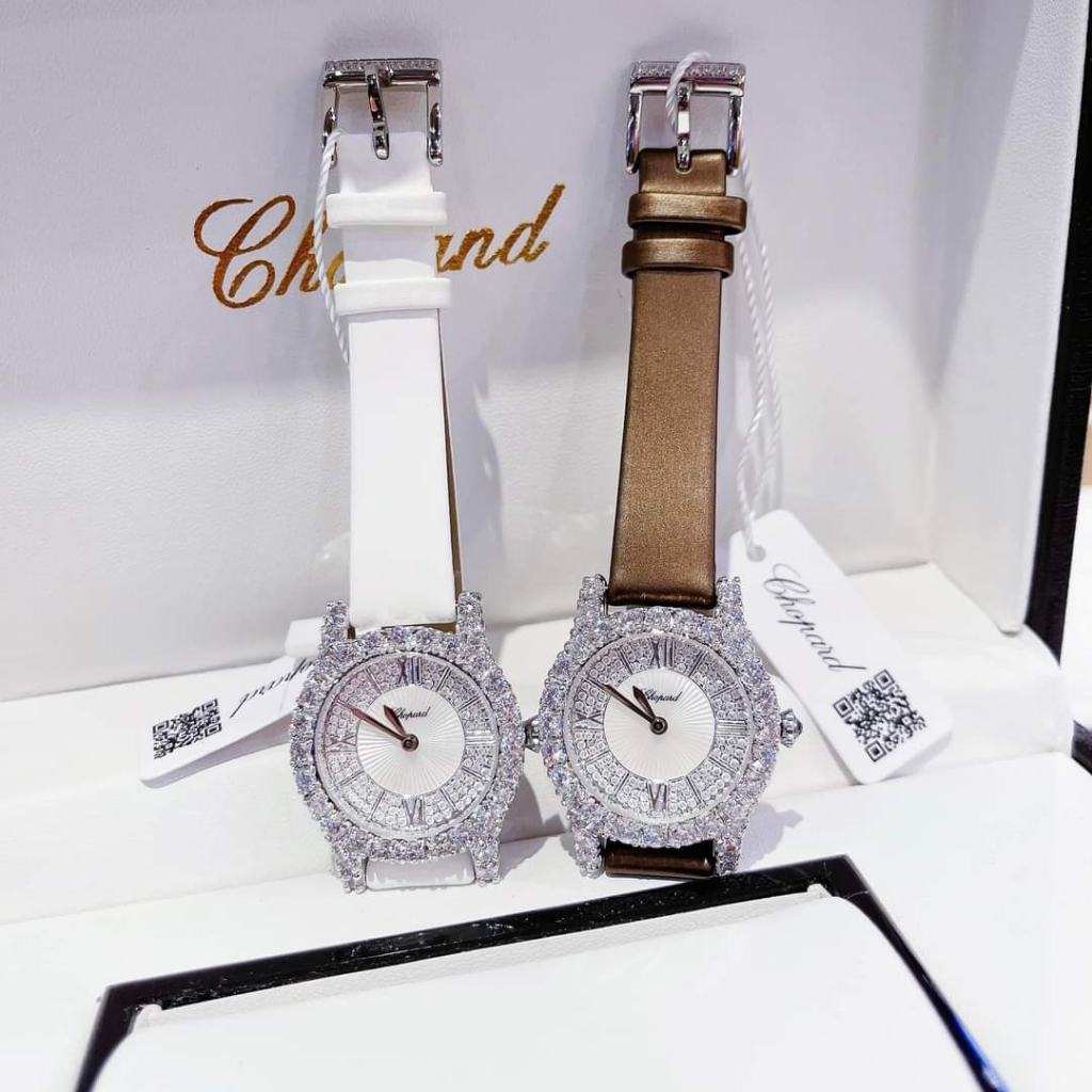 Đồng Hồ Cho.Pard Nữ,Size: 32mm Full Box Hãng Lấp Lánh Rạng Ngời Cho Chị Em Thêm Phần Thu Hút