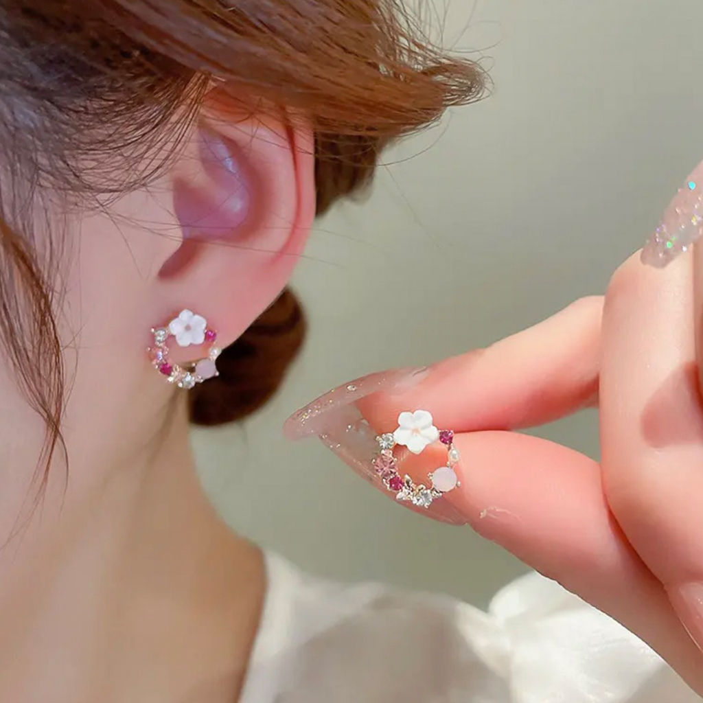 Bông Tai Zirconium S925 Nữ Tính Họa Tiết Hoa Phong Cách Hàn Quốc