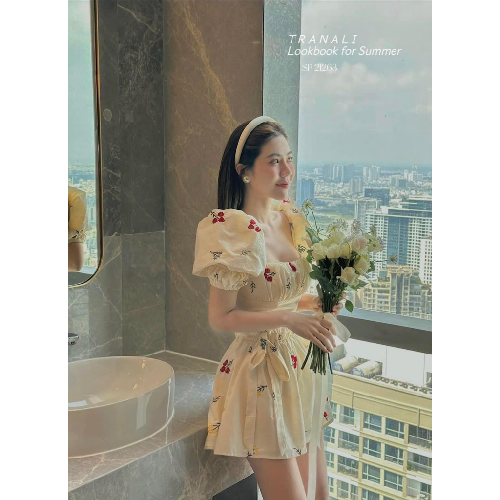 Sét đồ nữ- áo croptop hoa nhí xếp ly ngực tay bồng kèm quần giả váy xòe lưng cao màu be sữa chất thô mềm đi chơi đi biển